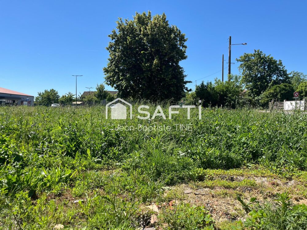 Vente Terrain Terrain en attente de projet commercial Finhan