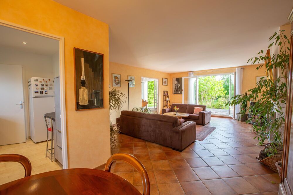 Vente Maison SUPERBE MAISON FAMILIALE Le mesnil-saint-denis