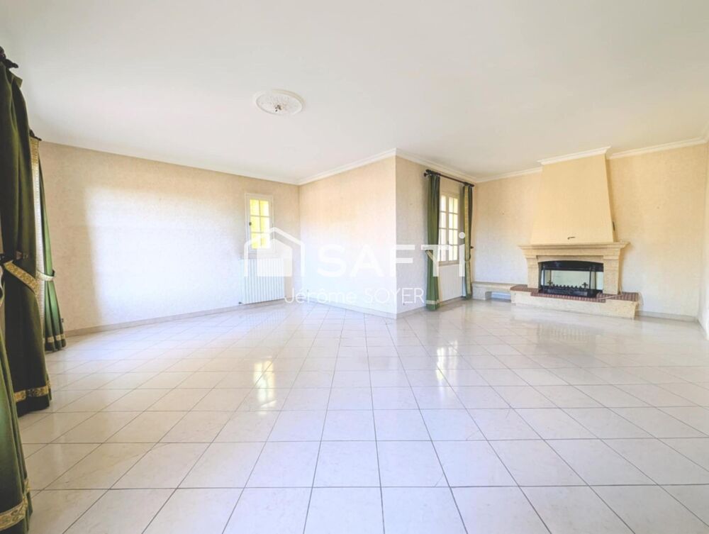 Vente Maison MAISON DE 125 M², 4 CHAMBRES AVEC GARAGE ET JARDIN Châteaurenard