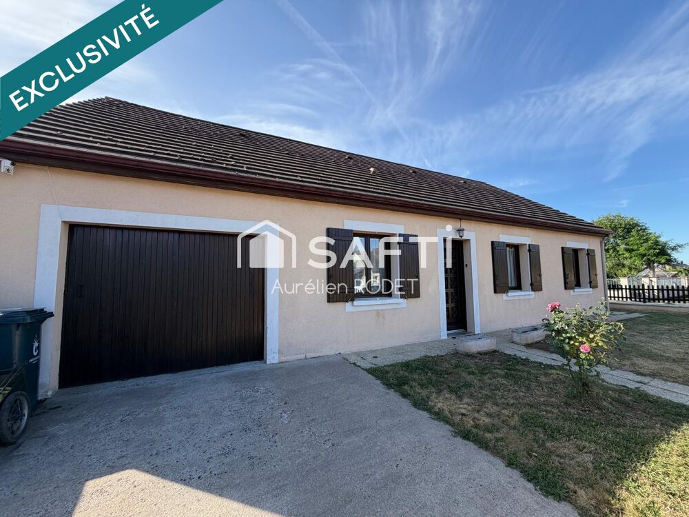 Maison de plain-pied avec garage, 3 chambres.