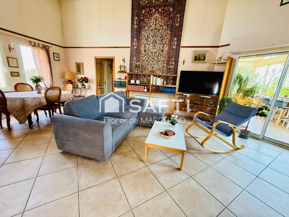 PROCHE COMMERCES 2 CH + 1 BUREAU VERANDA JARDIN VUE DEGAGÉE