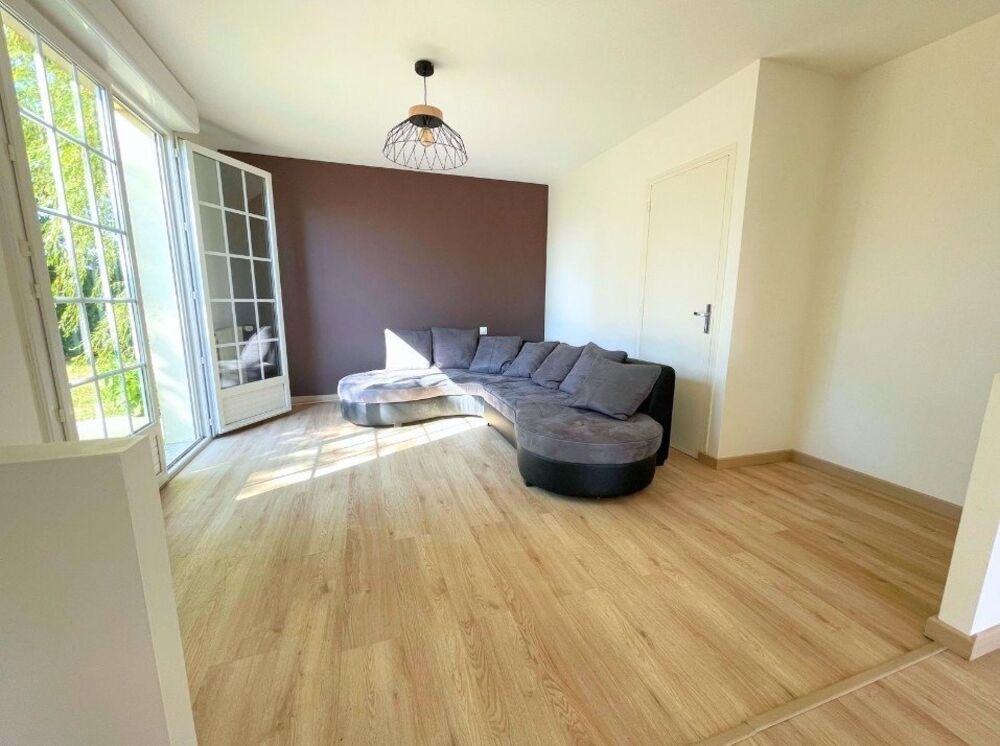 Domloup - Maison rénovée 130m2, 1200 m² de terrain