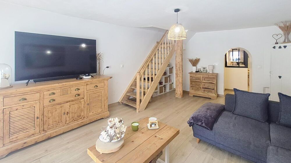 Duplex 95 m² entièrement rénové avec terrasse