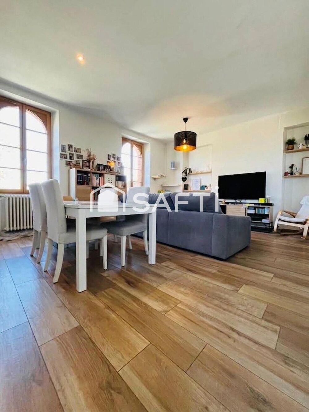 Maison en pierre de 77 m² refait à neuf