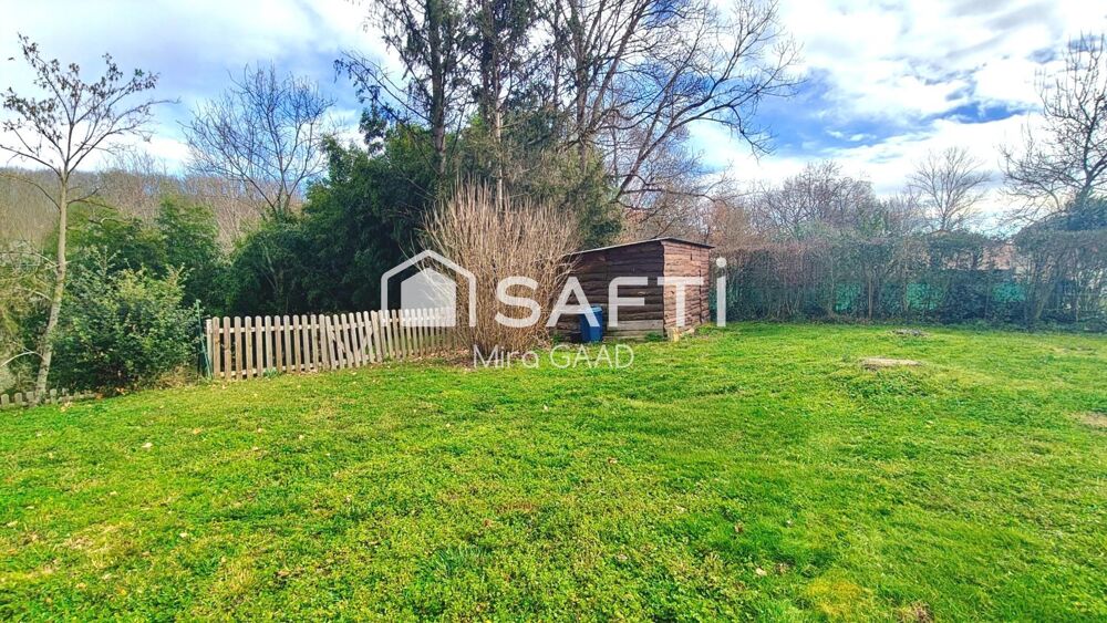 Vente Terrain Terrain 1600m2 plat proche commodités NÉGOCIABLE Saint-sulpice-la-pointe
