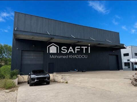 700 m&sup2; d'opportunit&eacute;s pour d&eacute;velopper votre activit&eacute; dans un emplacement strat&eacute;gique. 6800 78580 Les alluets-le-roi