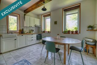  Maison  vendre 9 pices 350 m