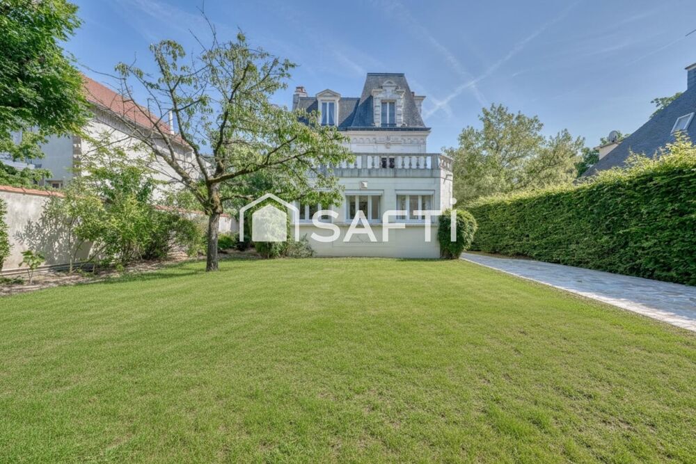 Vente Maison Maison familiale de caractère avec dépendance – Parc du Perreux-sur-Marne Le perreux-sur-marne