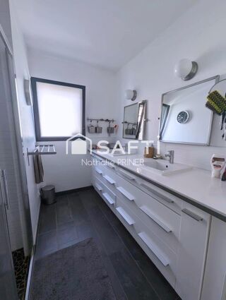  Maison à vendre 9 pièces 220 m²