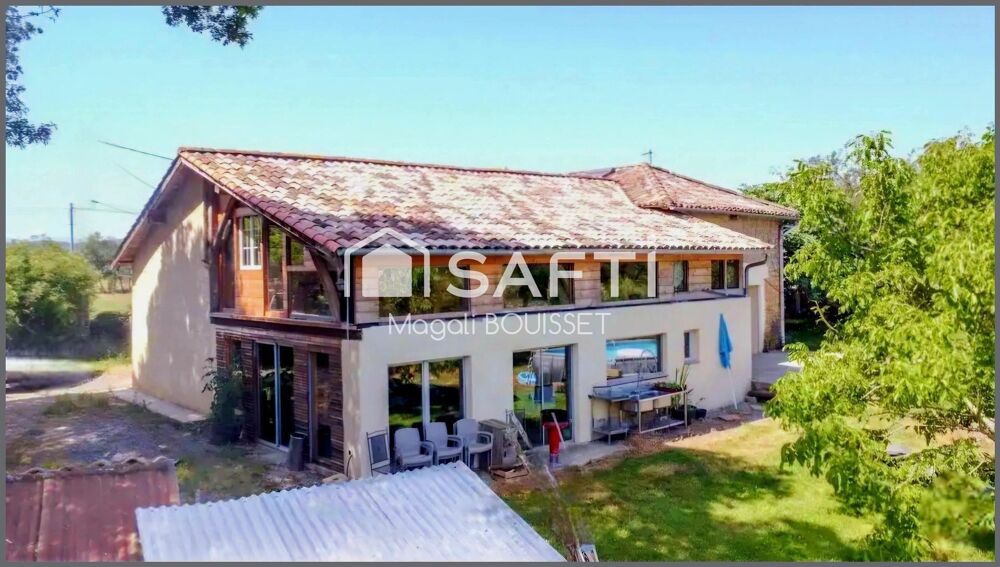 Vente Maison Maison T3 de 93m² et grange attenante d'une surface environ de 155m2, comprenant notamment une cuisine ouverte sur une salle à m Terrebasse