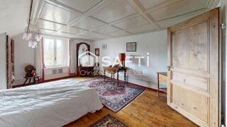 Vente Maison Maison 189 m², 8 pièces , 5 chambres, 1528m² de terrain Croix