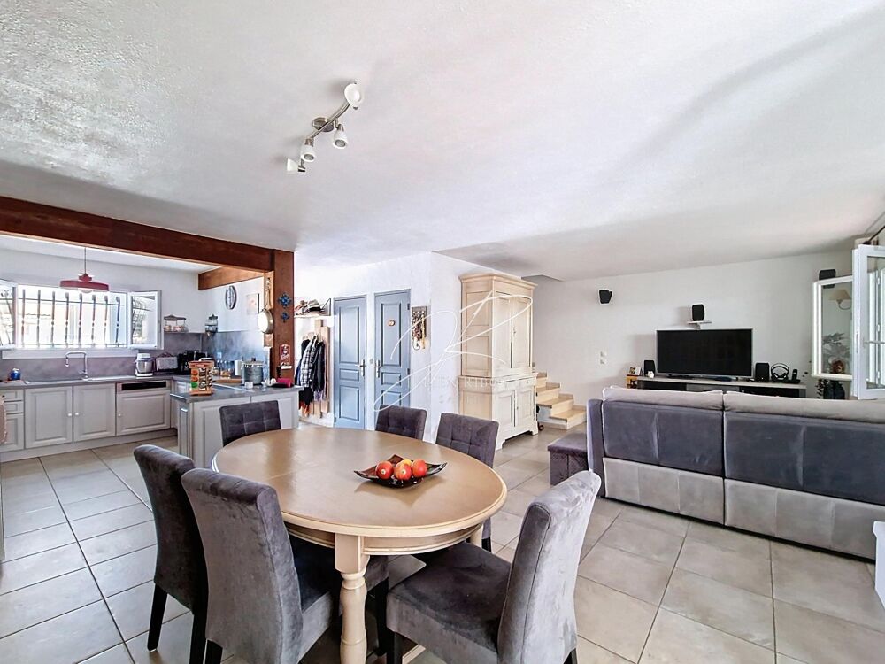 Vente Maison Maison T6 4 chambres 138 m² Sauvian