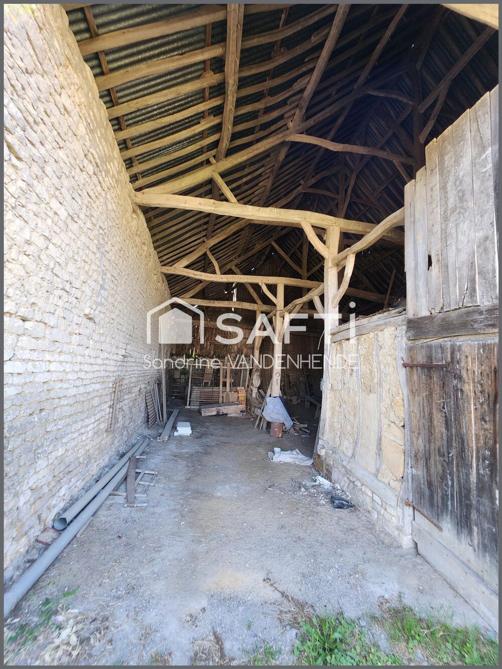 Ancien Corps De Ferme