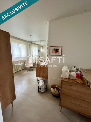  Maison � vendre 8 pi�ces 240 m�