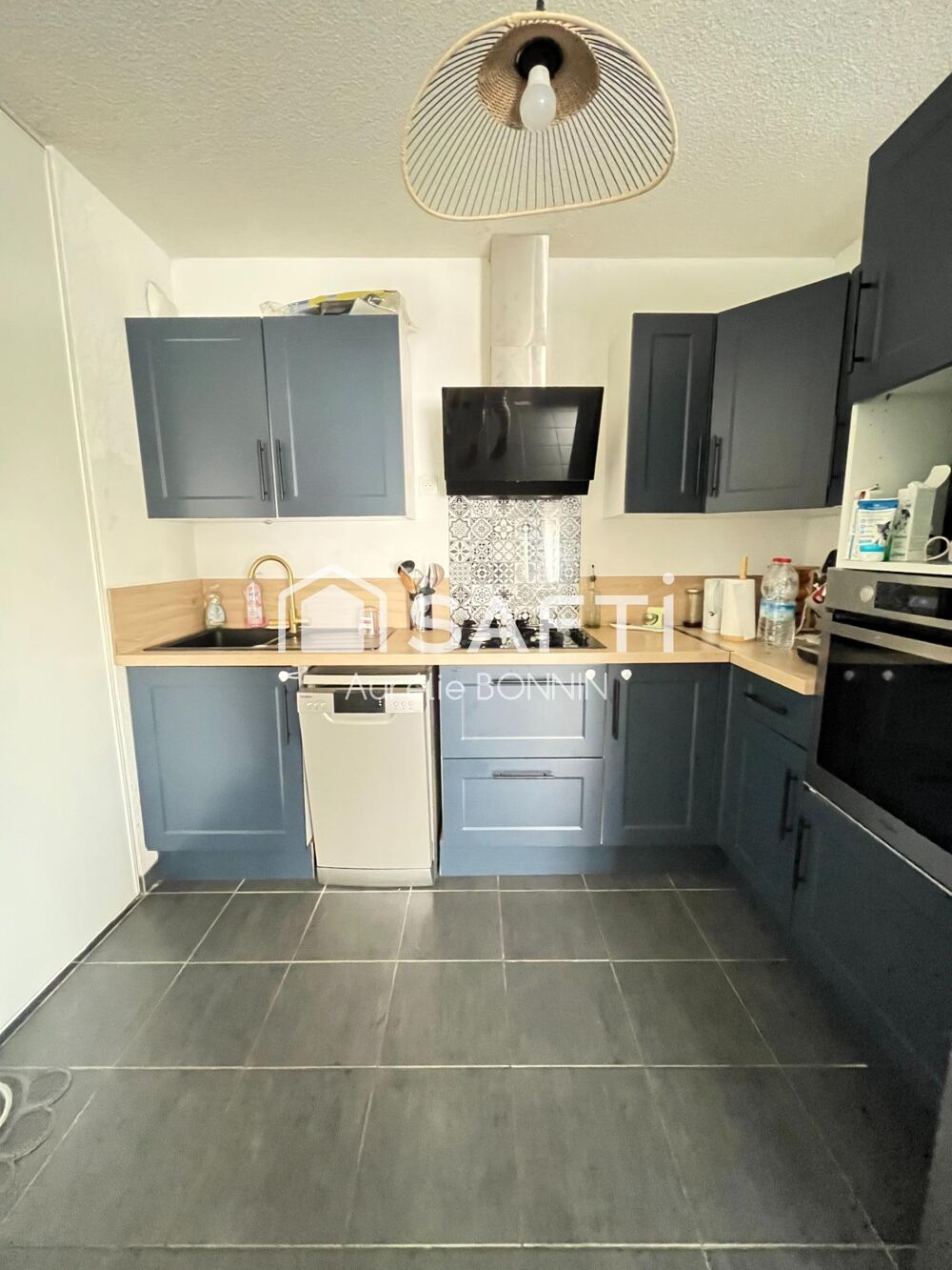 Vente Appartement Appartement 3 pièces dans résidence récente proche des commerces +1 emplacement de parking couvert Villenave-d'ornon