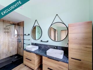  Maison à vendre 8 pièces 230 m²