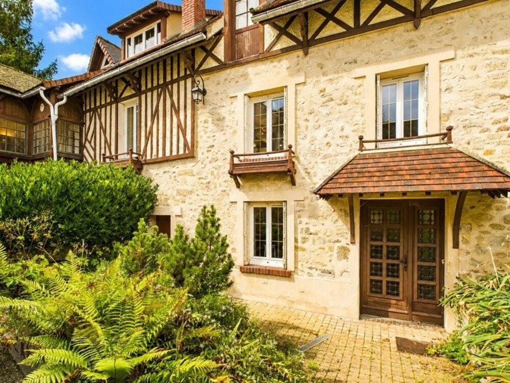 Maison de maître au coeur du vieux village