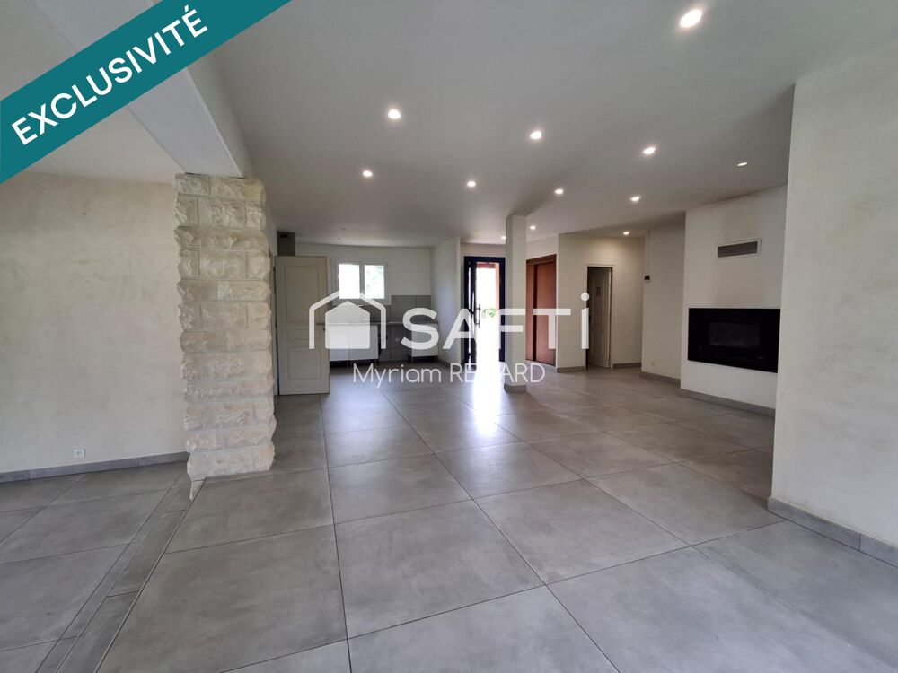 Propriété rare à Fontcouverte : plus de 3 700 m² de terrain, piscine pour un art de vivre unique