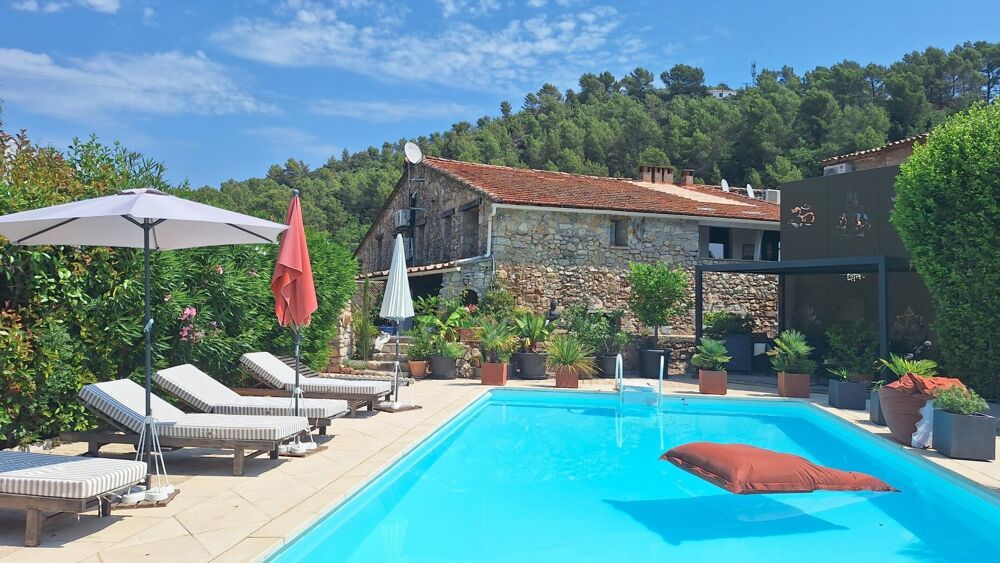 Vente Maison Authentique,bastide en pierres du XVIIIe siècle rénovée Taradeau