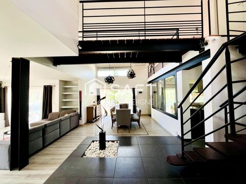   Maison d'architecte tr�s bien situ� Maison - 7 pi�ce(s) - 265 m�