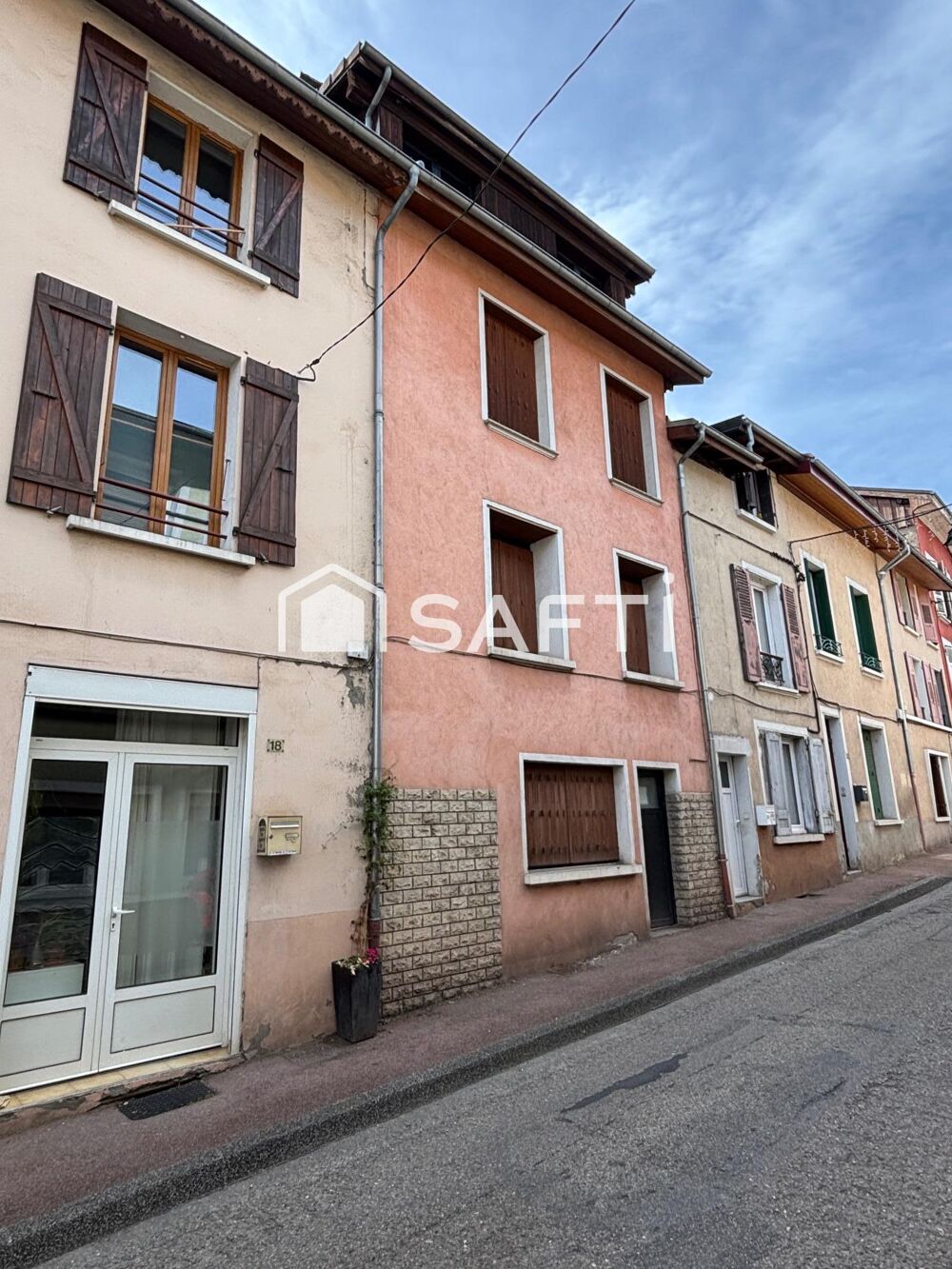 Vente Immeuble En coeur de ville Allevard