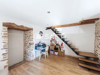  Maison  vendre 6 pices 205 m