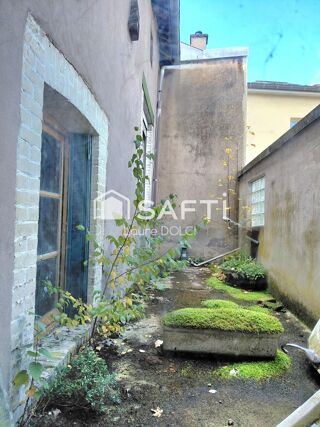  Maison � vendre 8 pi�ces 450 m�