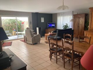  Maison à vendre 8 pièces 210 m²