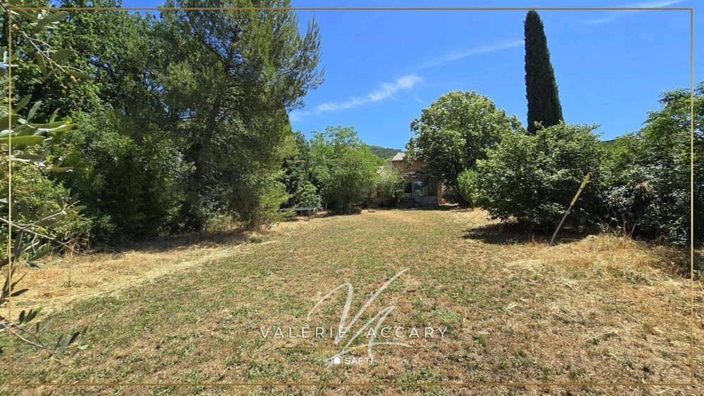 ROCBARON : Maison en pierre de 128 m² sur un terrain de 1756 m², 3 chambres, garage...