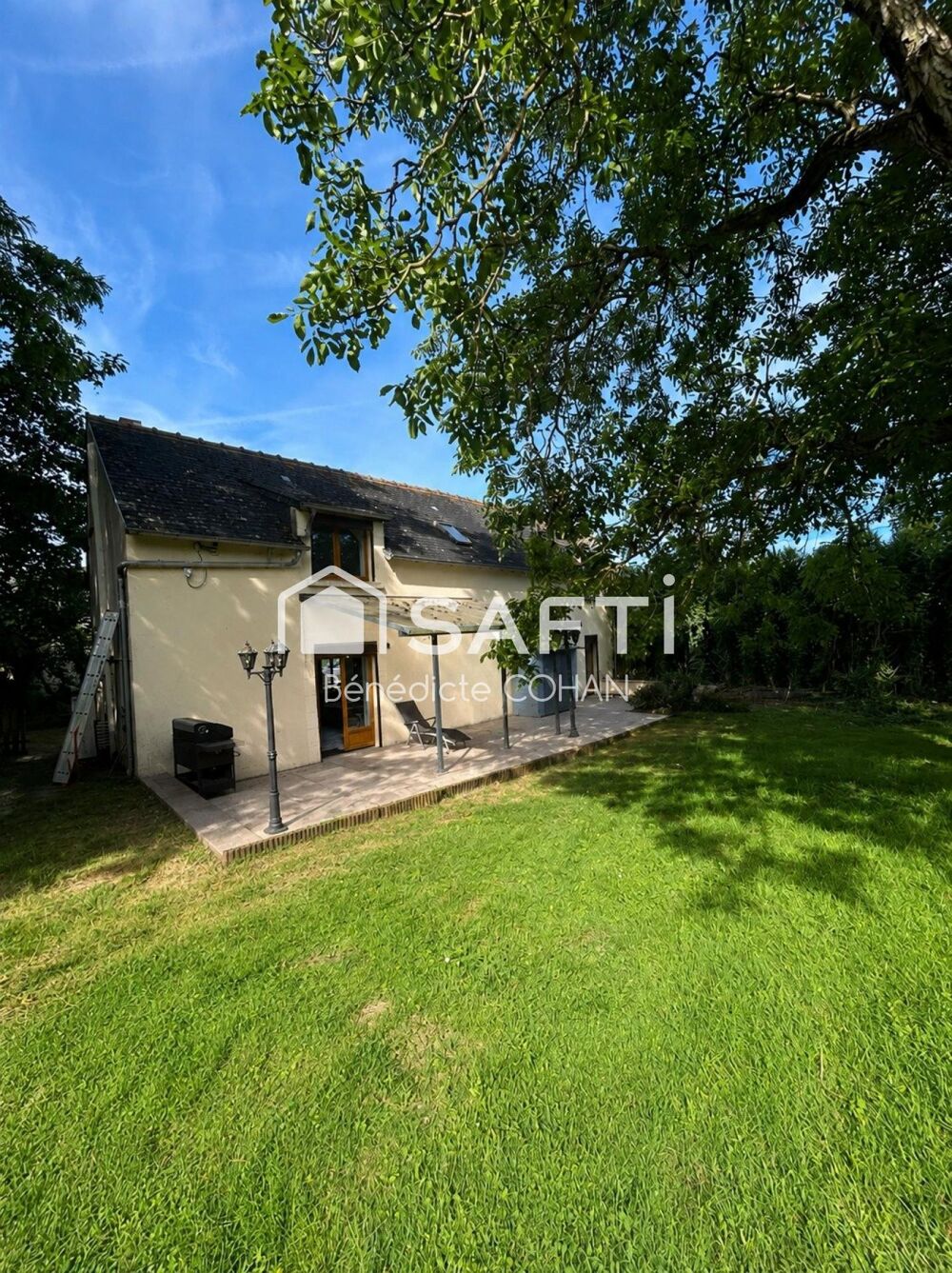 Maison 4 chambres, jardin, à 5 mn de Bricy