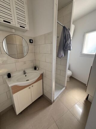  Appartement à louer 2 pièces 31 m²