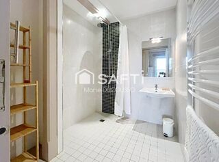  Maison � vendre 9 pi�ces 371 m�