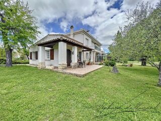  Maison � vendre 10 pi�ces 190 m� Saint-julien-les-rosiers