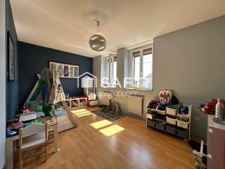  Maison � vendre 8 pi�ces 227 m�