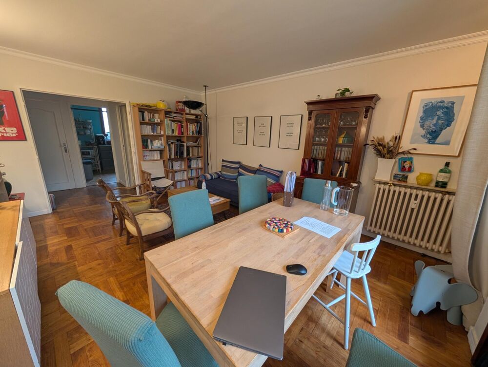Vente Appartement appartement familial de 90 m2 5 pièces 4 chambres, 1 box 1cave Poitiers