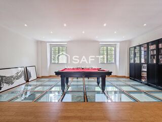  Maison � vendre 8 pi�ces 380 m�