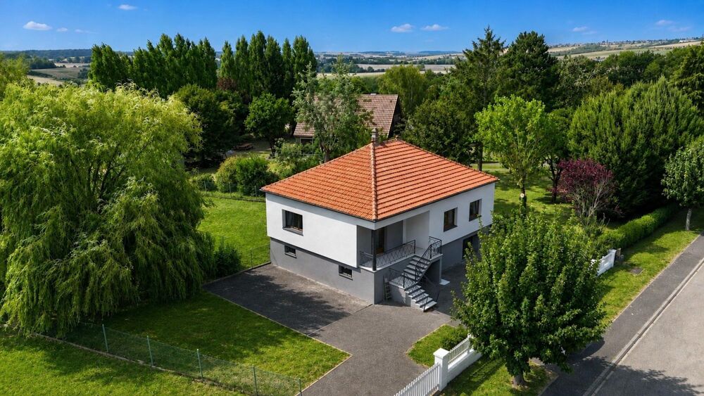 Vente Maison FAULQUEMONT – Maison de plain-pied sur sous sol complet, cadre verdoyant et 76 ares de propriété Faulquemont
