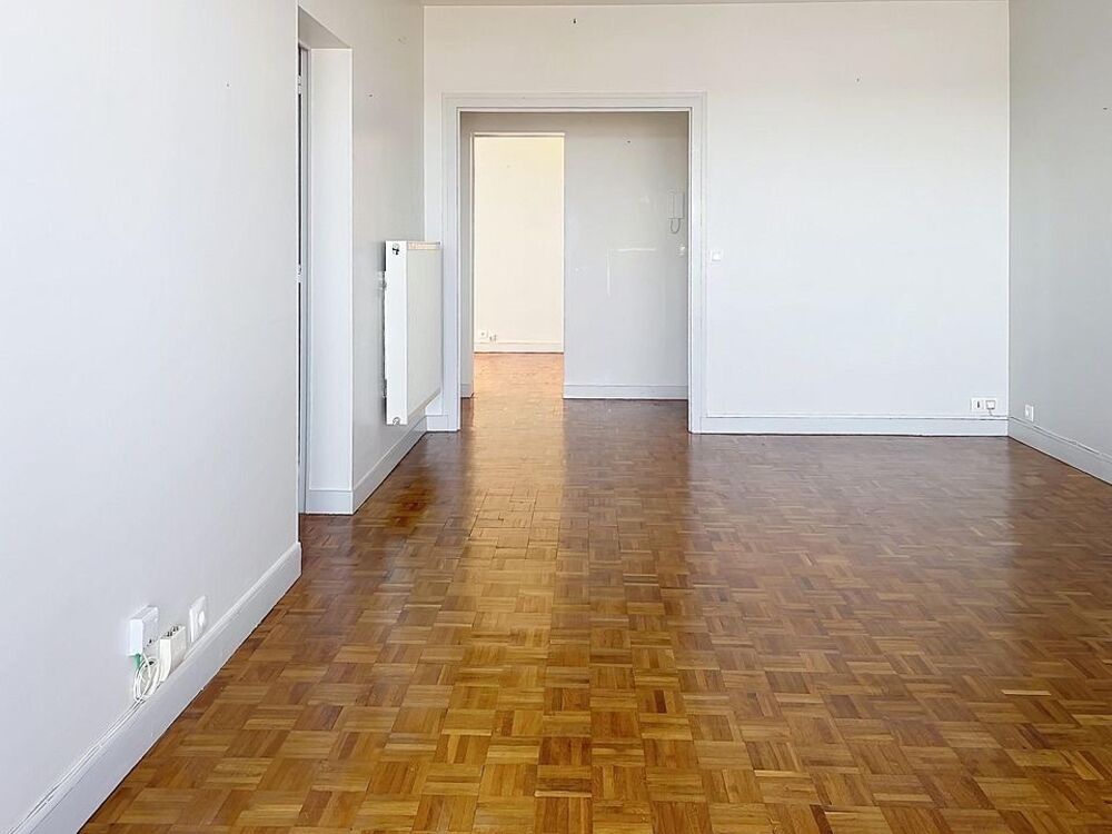 Vente Appartement APPARTEMENT COGNAC GARAGE FERME, PLACE DE PARKING, CAVE Cognac