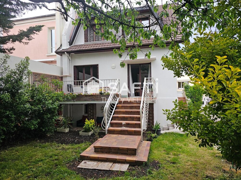 MAISON 4CH+GARAGE AVEC TERRAIN PROCHE CENTRE VILLE