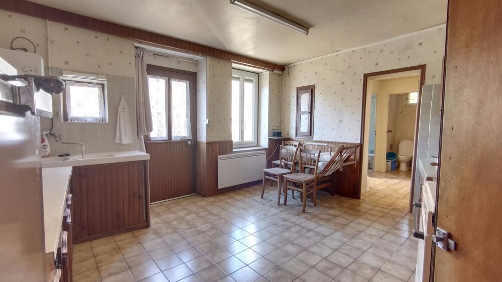 Vente Maison Corps de ferme de 400m2 , 10 pièces,parcelle de 930m2 Arnouville-les-mantes