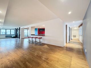  Appartement  vendre 4 pices 141 m