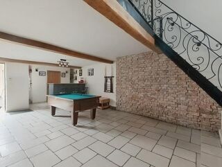  Maison à vendre 15 + pièces 429 m²