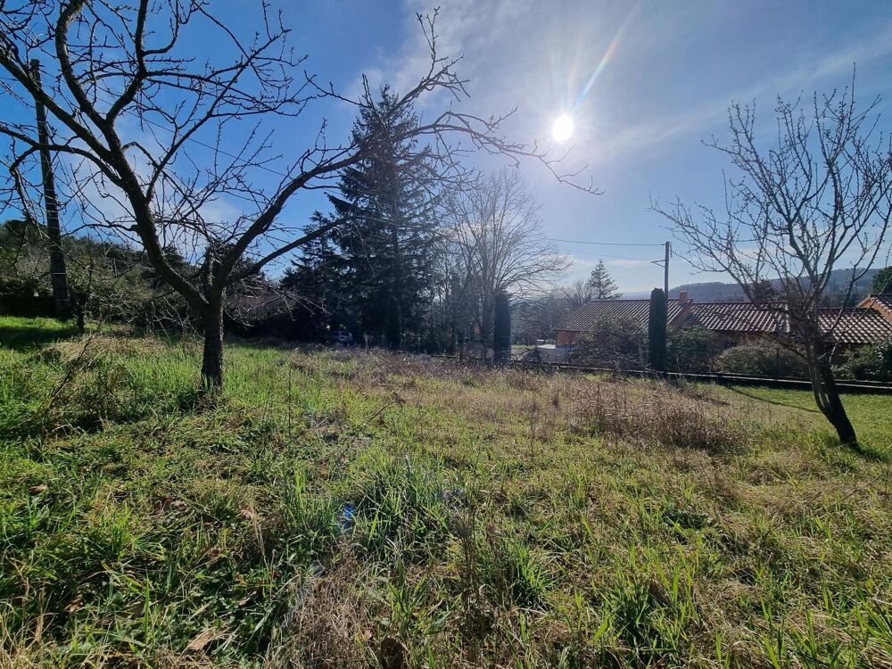 Vente Terrain Terrain constructible hors lotissement. Genissieux