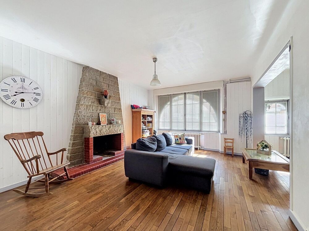 Vente Maison Grande Maison de vile à Guingamp Guingamp