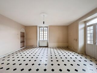  Immeuble � vendre 271 m�