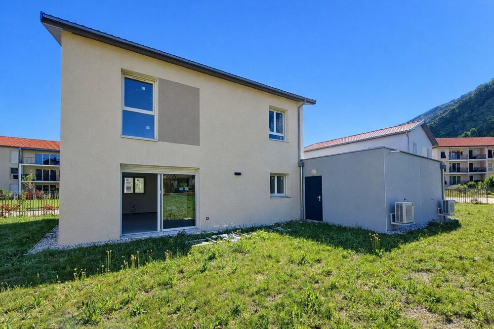 maison neuve T4 de 90 m² + garage  Terrain de 449 m²