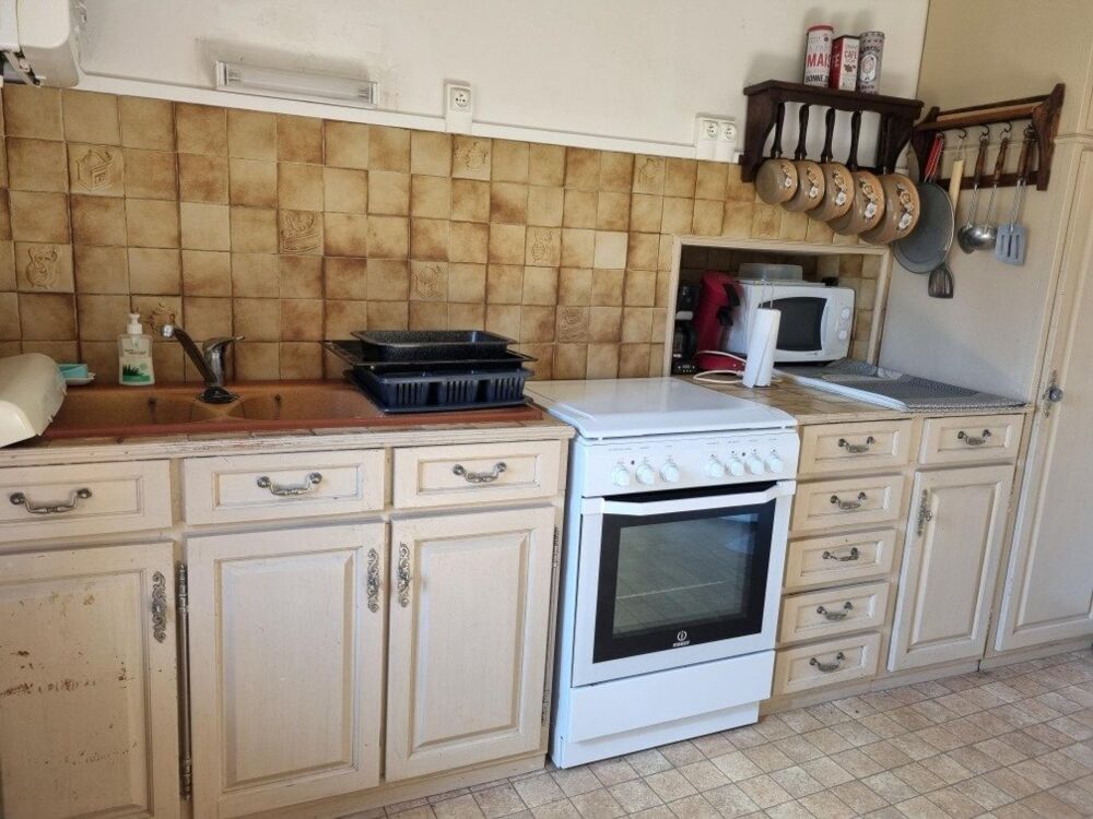 Rare : Charmante maison de caractère de 1791, tout en pierre