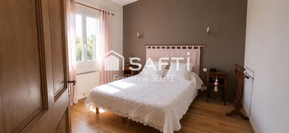 villa 5 pièces,4 chambres avec piscine, dépendances