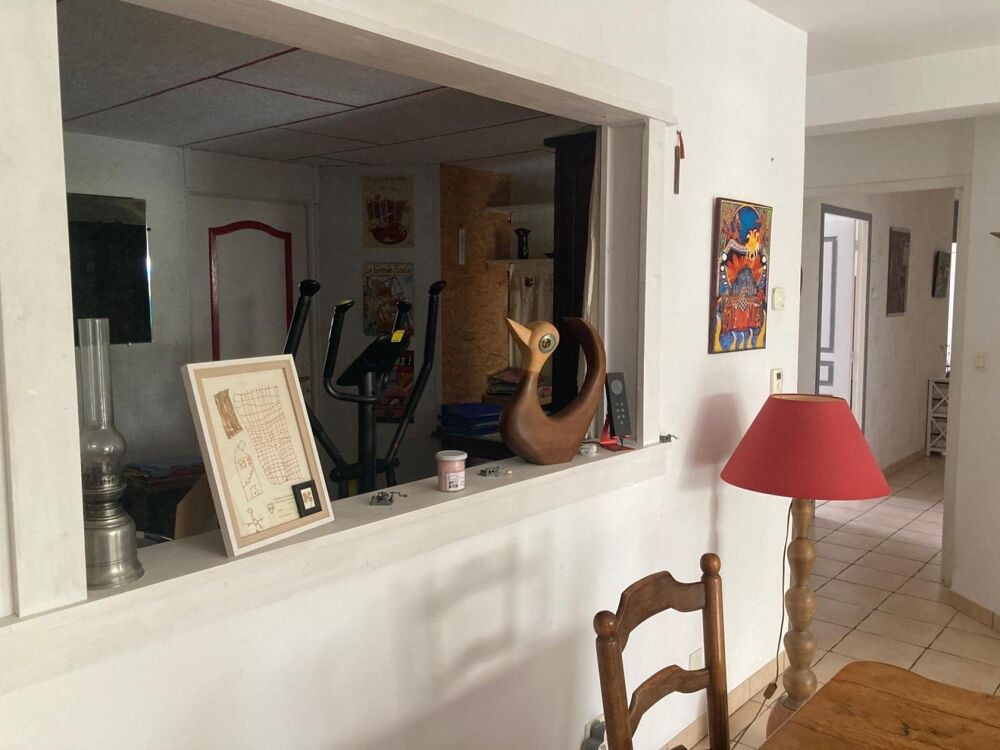 Ensemble immobilier maison / appartement T2 / studio T1 bis de 210 m² de plain pied
