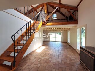  Maison � vendre 9 pi�ces 245 m�